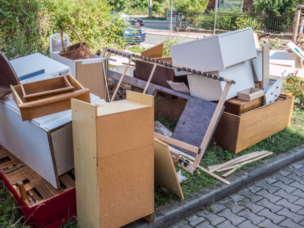 Best Yard Waste Removal  in Glendale, OH
